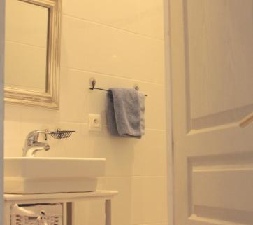 Single Room with Private Bathroom,1032331805:JPEG